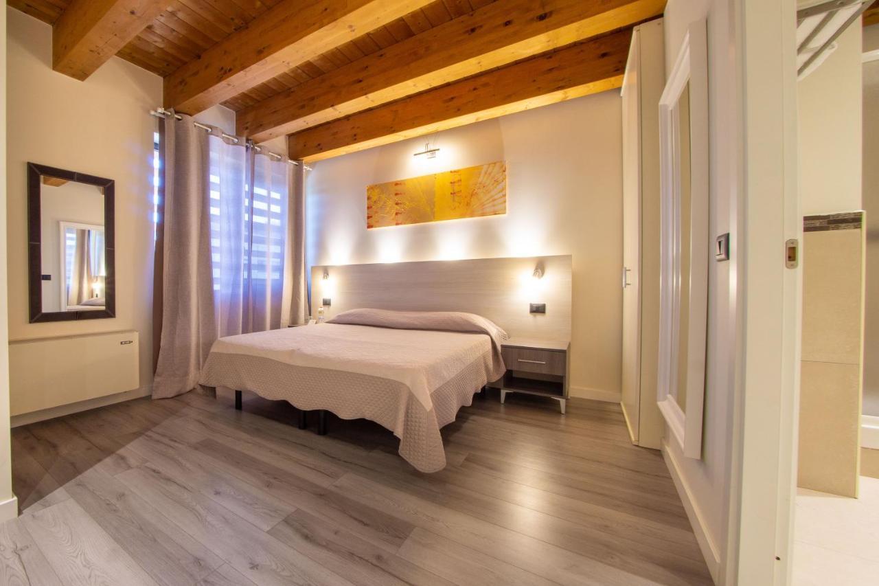 Hotel Regio Rubiera Buitenkant foto