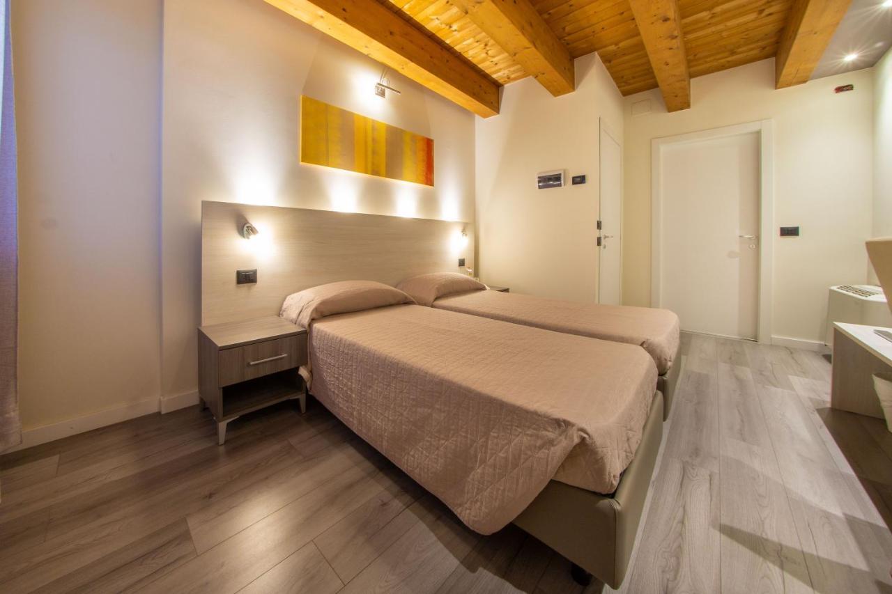 Hotel Regio Rubiera Buitenkant foto